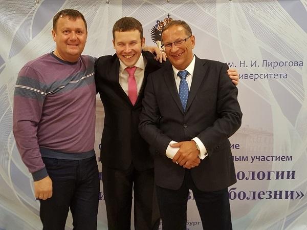 Доктор Семенов А.Ю. с Сергеем Михайловичем Маркиным на конференции в Санкт-Петербурге, сентябрь 2017г.